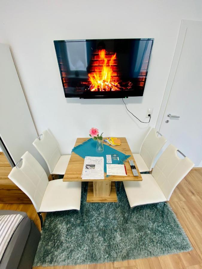 Einzimmer-apartment 25 M2 Gartenzinken Im Zentrum Von * Bad Ischl